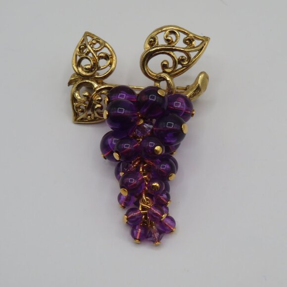 Vintage Avon Signed Grape Vine Brooch - Picture 3 of 10